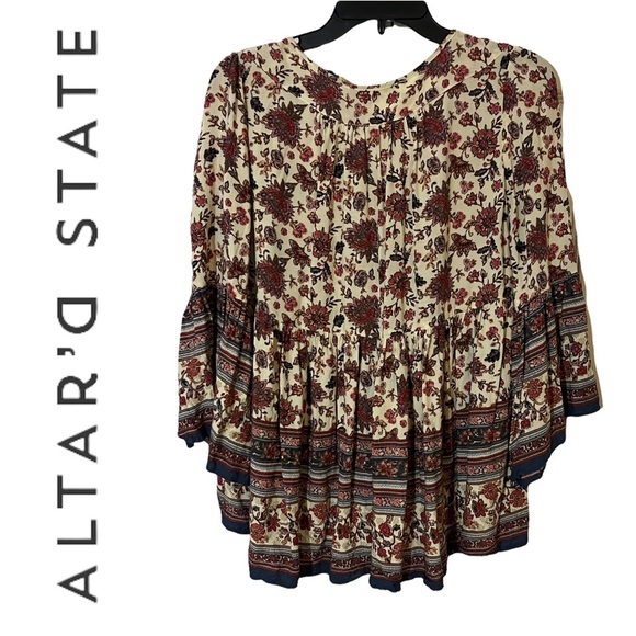 Altar’d State Flowy Bell Sleeve Bohemian Peasant Floral V Neck Front Tie Blouse - Picture 2 of 4